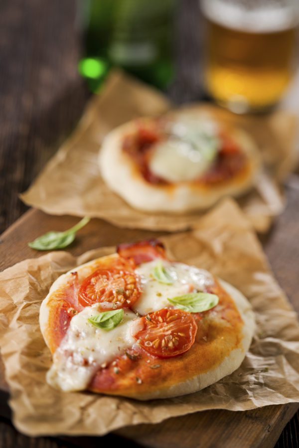 pizzetitas muzzarella